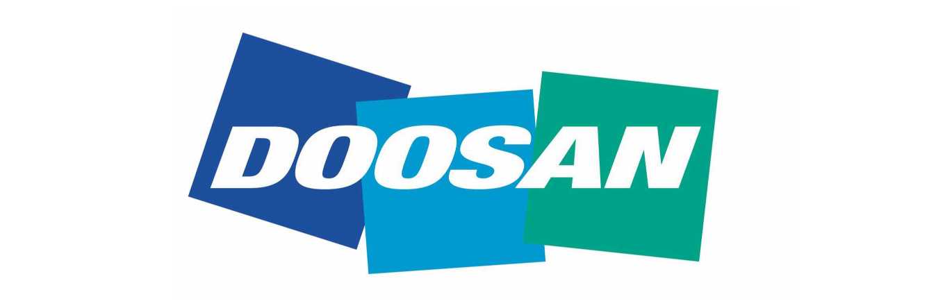 DOOSAN LOGO 2673 X 887 PNG